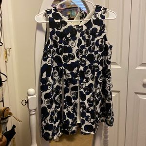 Alfani sleeveless printed navy blue and off white top. Worn once. Size XS.